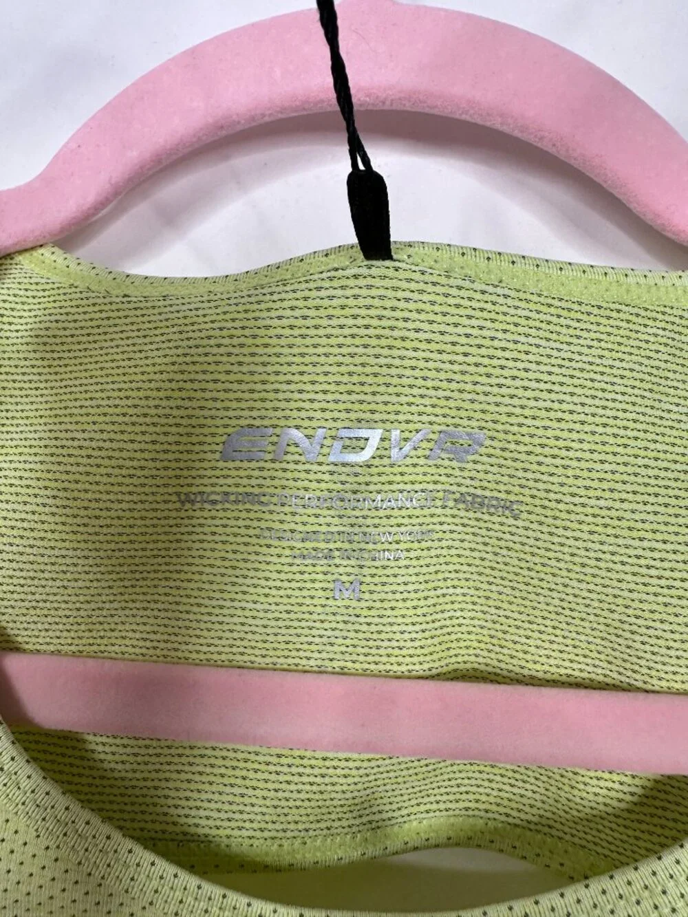 NWT Endeavor Athletic SmartTech Tank Top Daquiri M Cooling Performance Workout